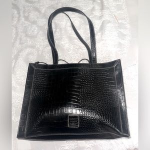 Liz Claiborne Women’s Bag